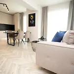 Sadim Lux Tower-18th Floor * Cluj-Napoca