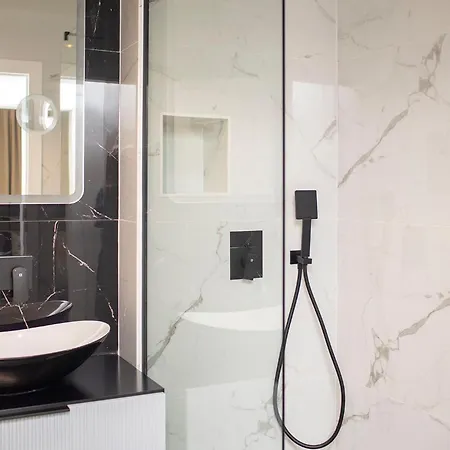 Sadim Lux Tower-18th Floor