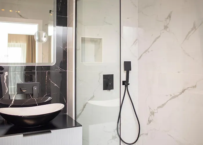 Sadim Lux Tower-18th Floor